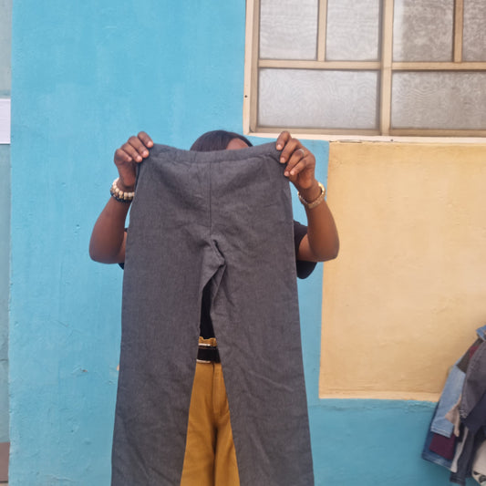 7-8 years old grey Trousers by George - stasthrift