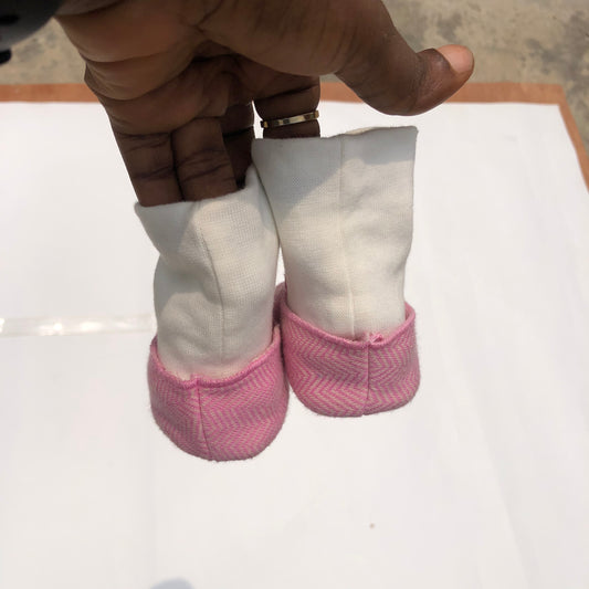 3-6 months old Booties - stasthrift