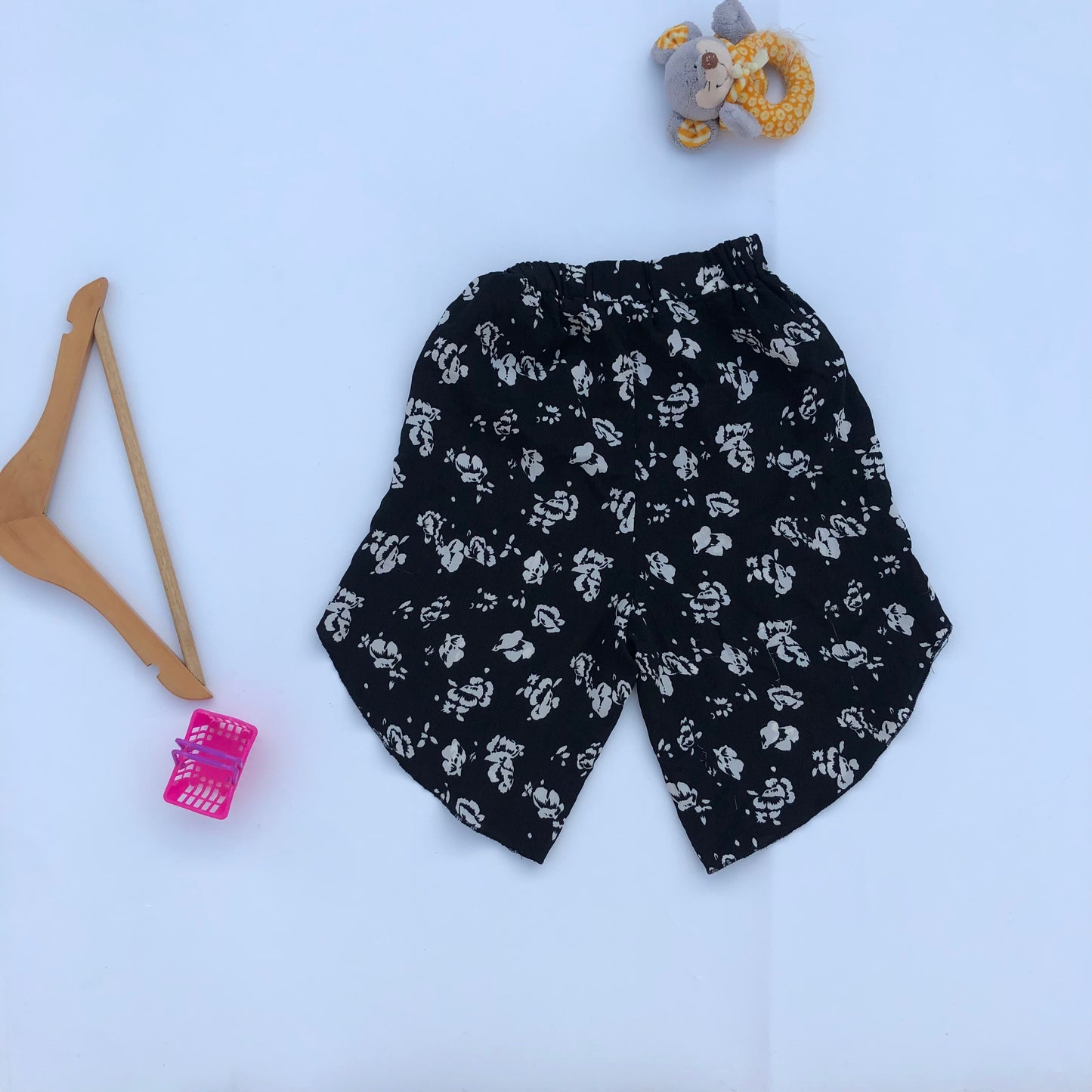 4-5 years old Palazzo chiffon material shorts - stasthrift