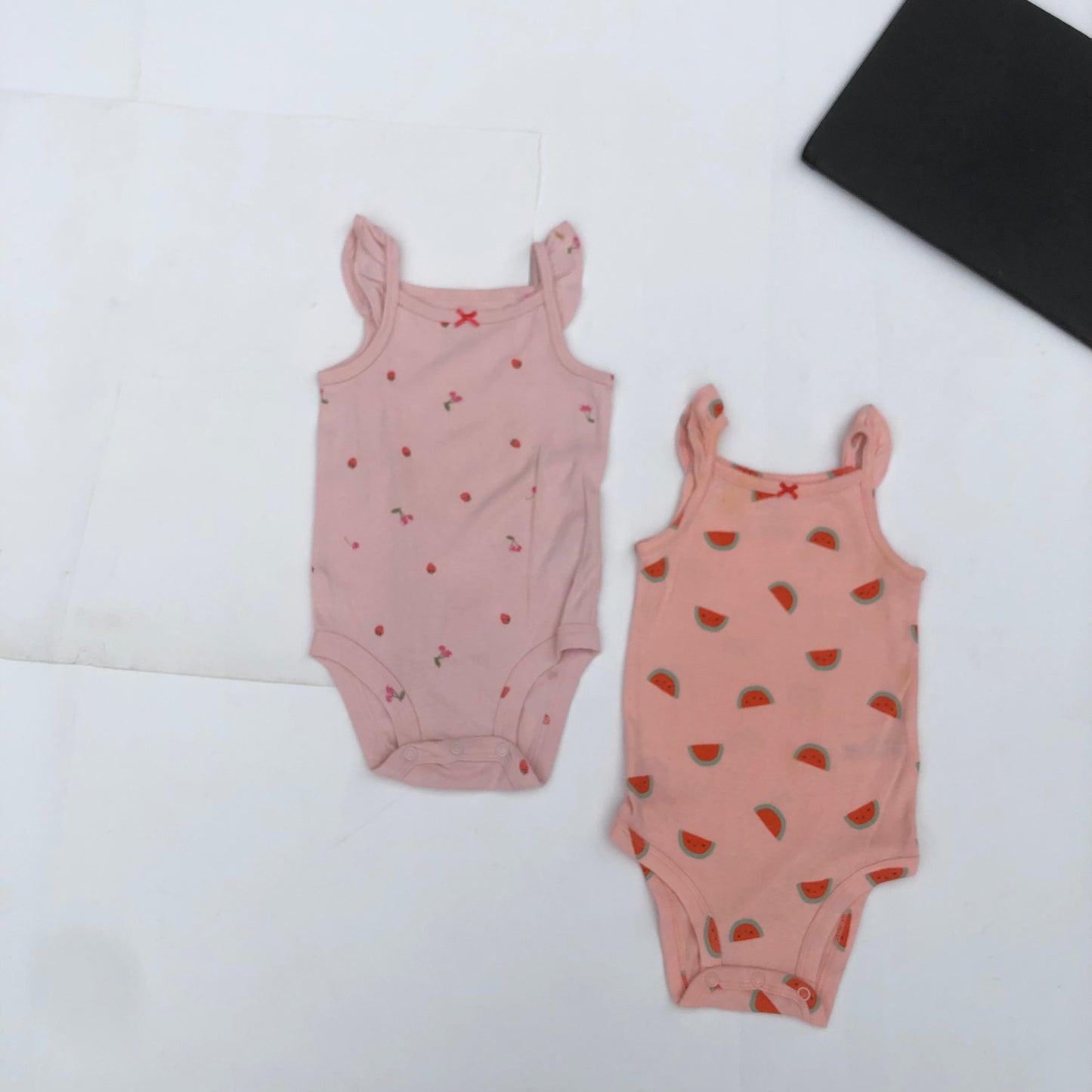Bodysuit Bundle101 For 9 months old by Carter's - stasthrift