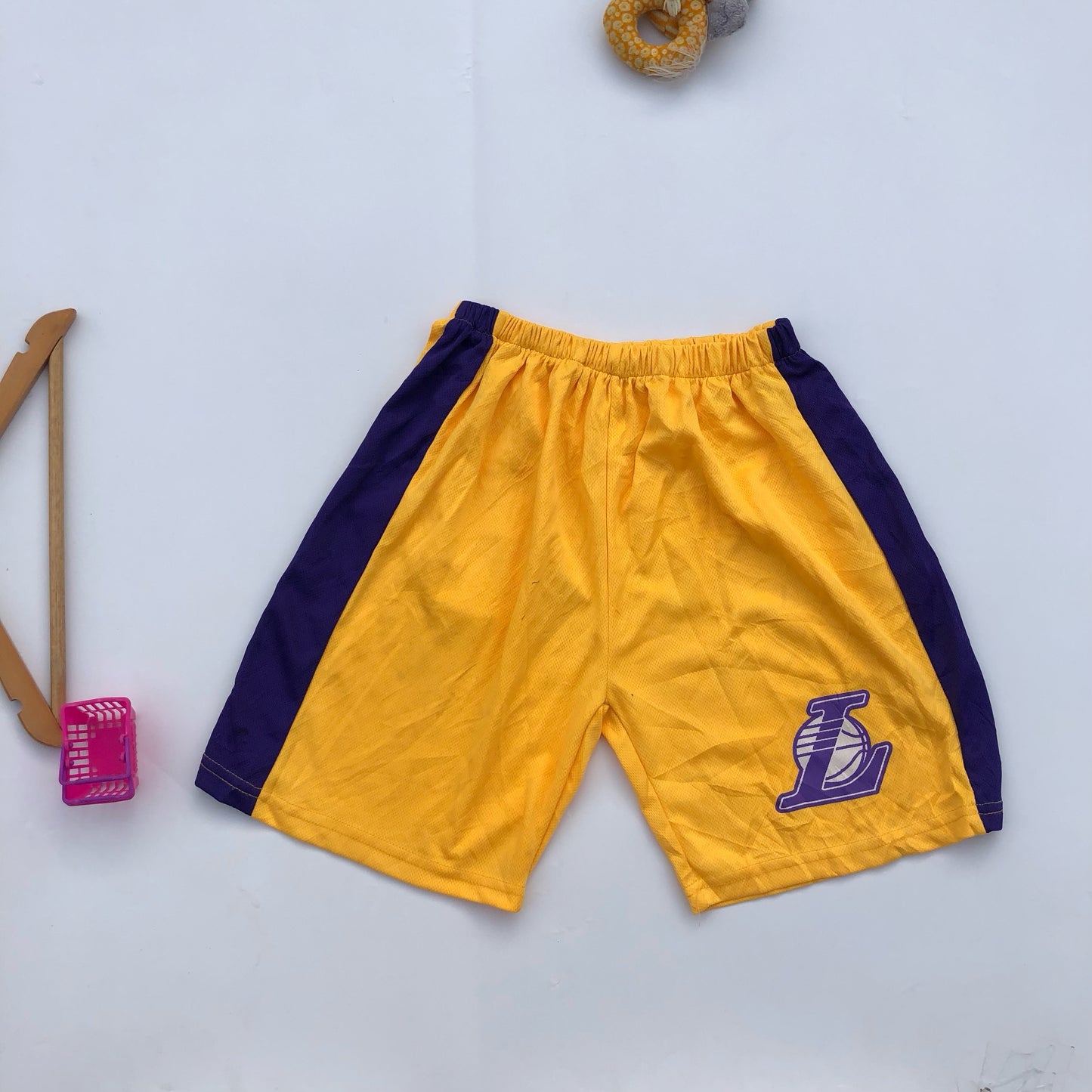 Lakers Jersey shorts for 13-15 years old - stasthrift