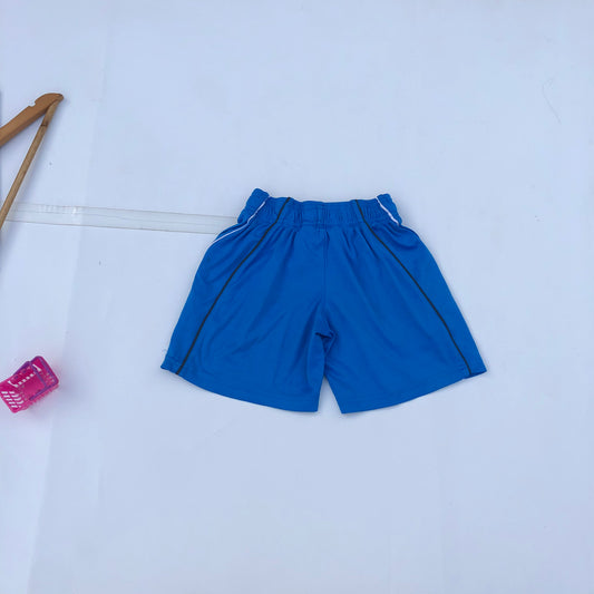4 year old polyester shorts by Puma - stasthrift