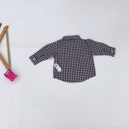 3-6 months old New shirt by old navy