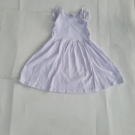 Grade B10 Gown for 5-6 years old by F&F
