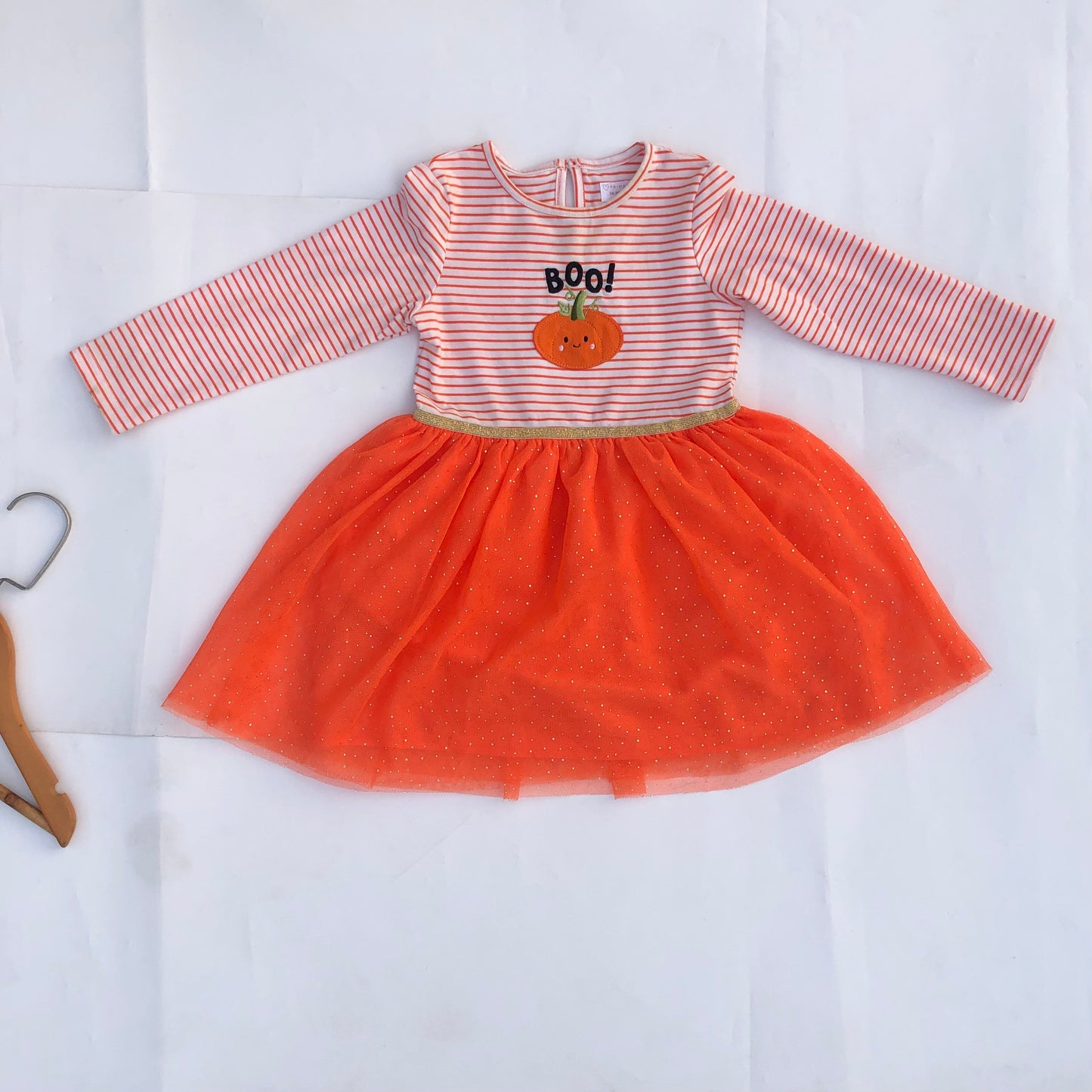 Gown for 2-3 years old by Primark