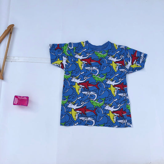 Shark Tees dị afọ 7-8 site na Primark