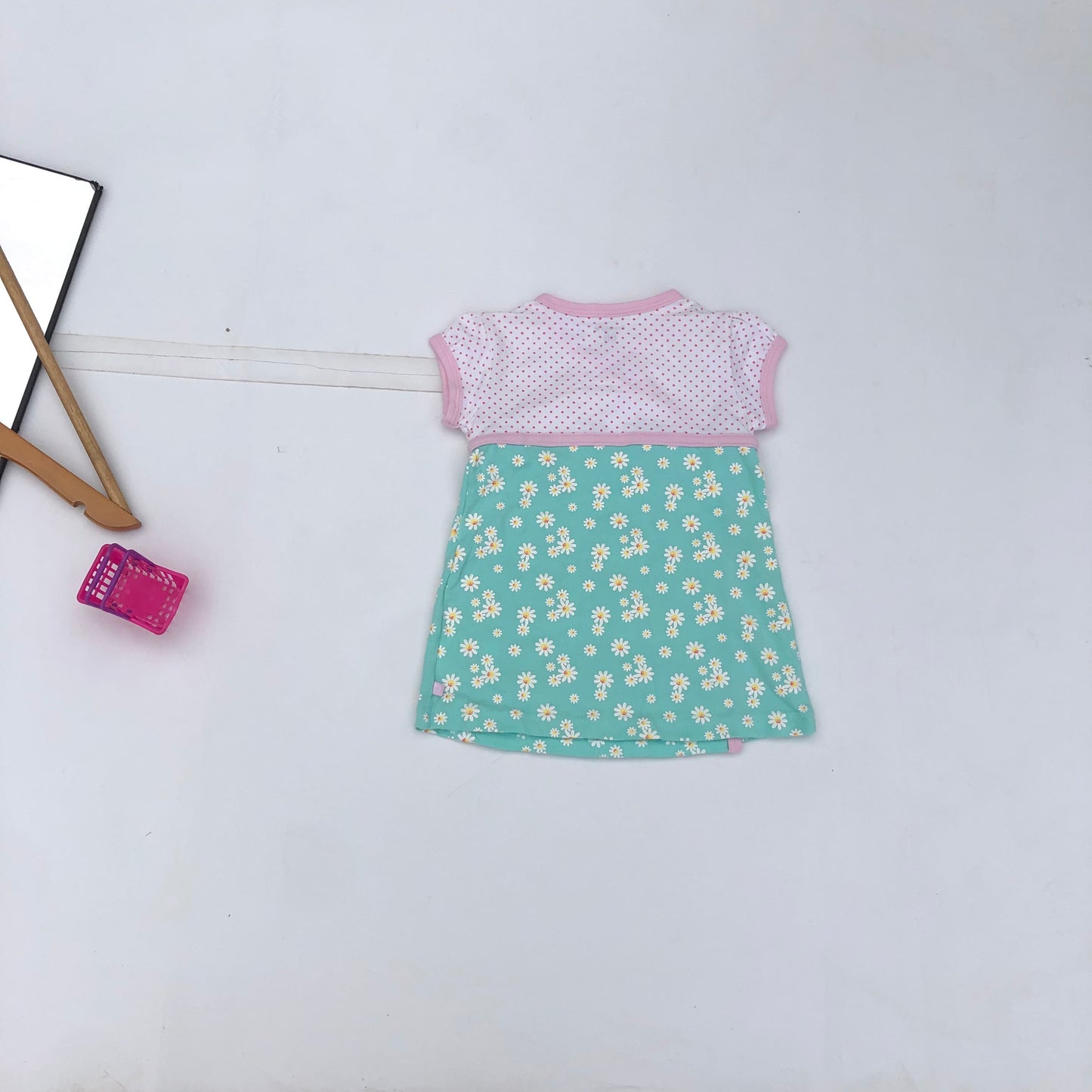 9-12 months old gown by Prenatal