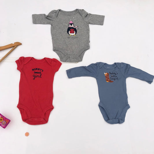 900 Naira Bodysuit Bundle56 For 0-3 months
