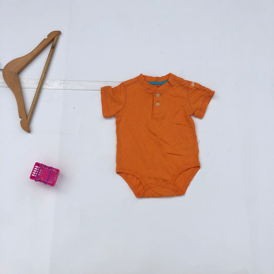 6 months Old bodysuit by Oshkosh