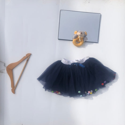 3 years old blue banded skirt