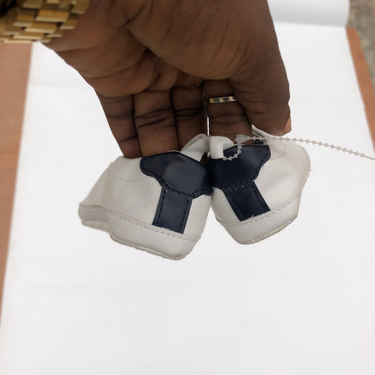 12-18 months old White Booties by Old Navy