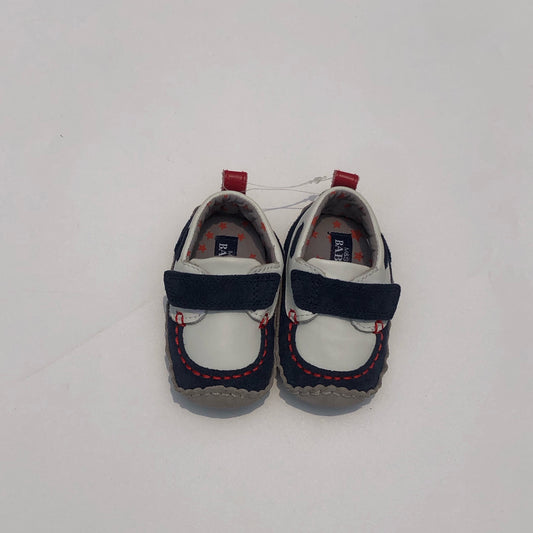 Macks & Spencer's Babay shoes for 6-12 months old