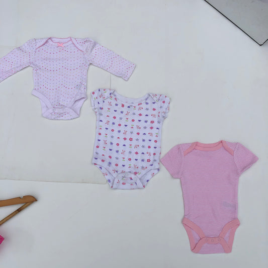 900 Naira Bodysuits Bundle103 For 0-1 month