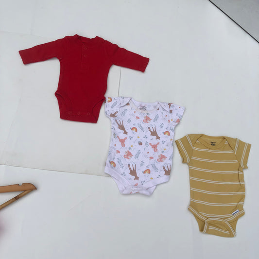 900 Naira Bodysuits Bundl95 For 0-1 month