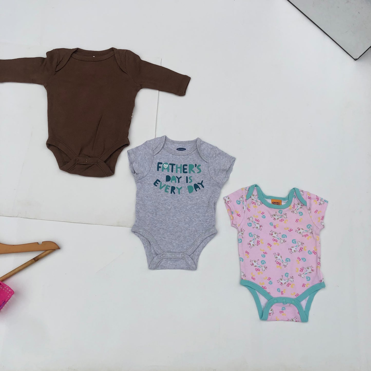 900 Naira Bodysuits Bundle108 For 0-3 months