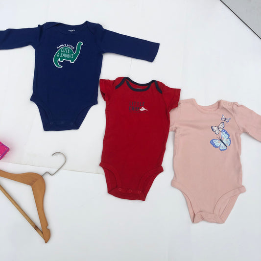 900 Naira Bodysuits Bundle155 For 9 months Old By Carter's