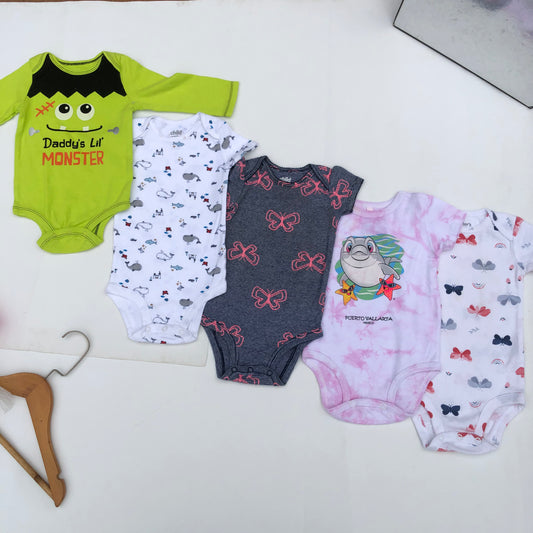 900 Naira Bodysuits Bundle180 For 6-9 months
