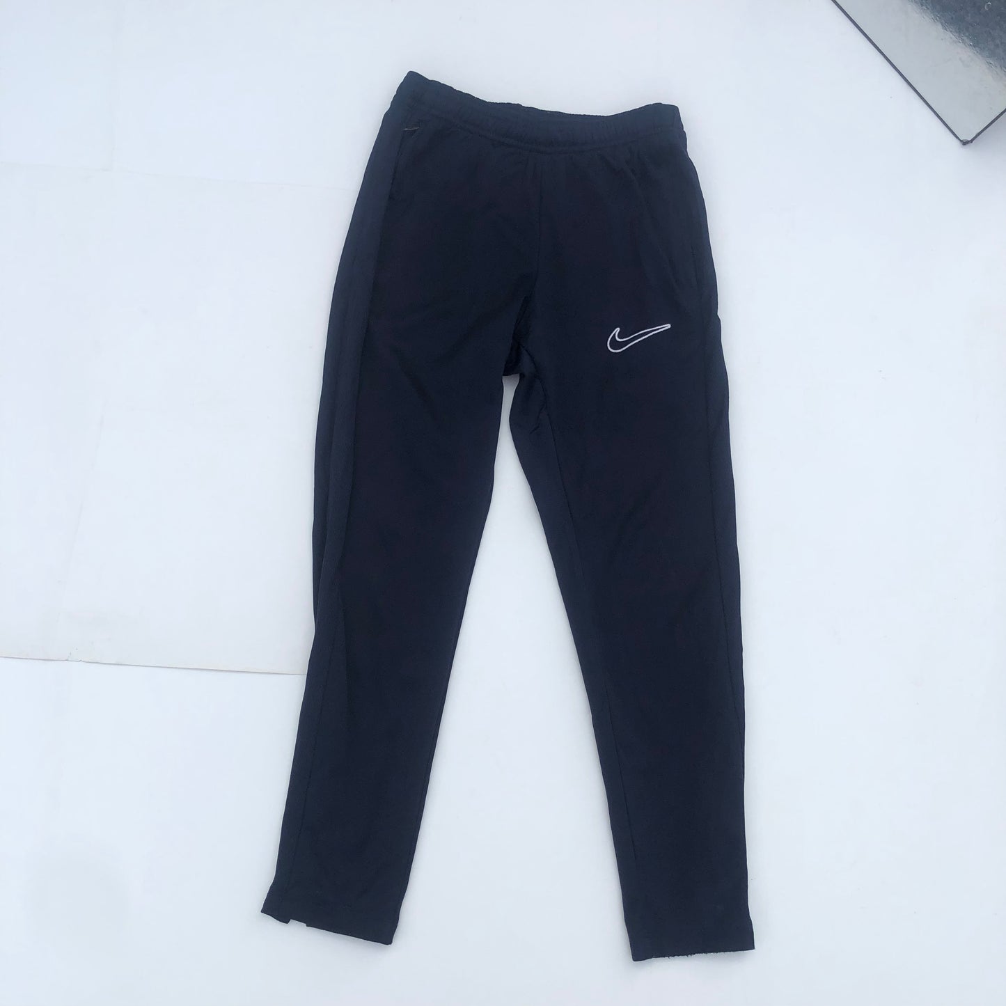 6-7 years old blue track trousers by Nike