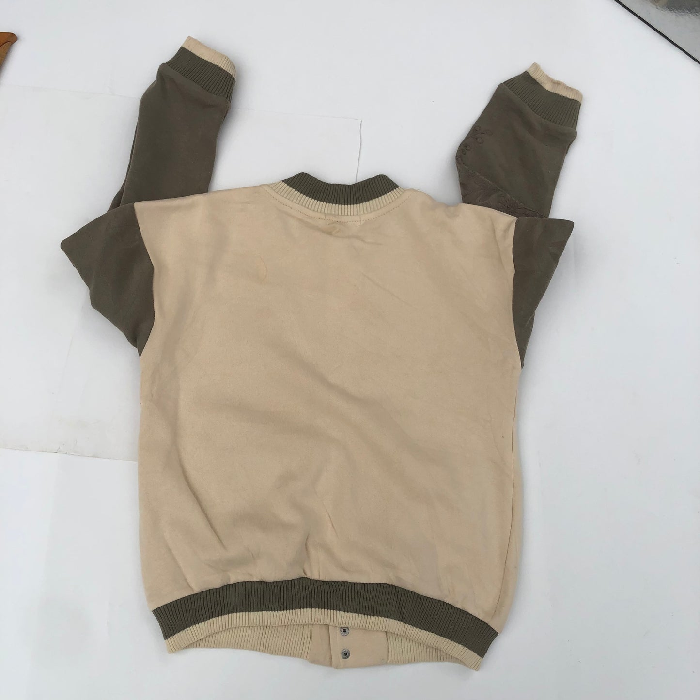 10-11 years old sweat shirt by Primark