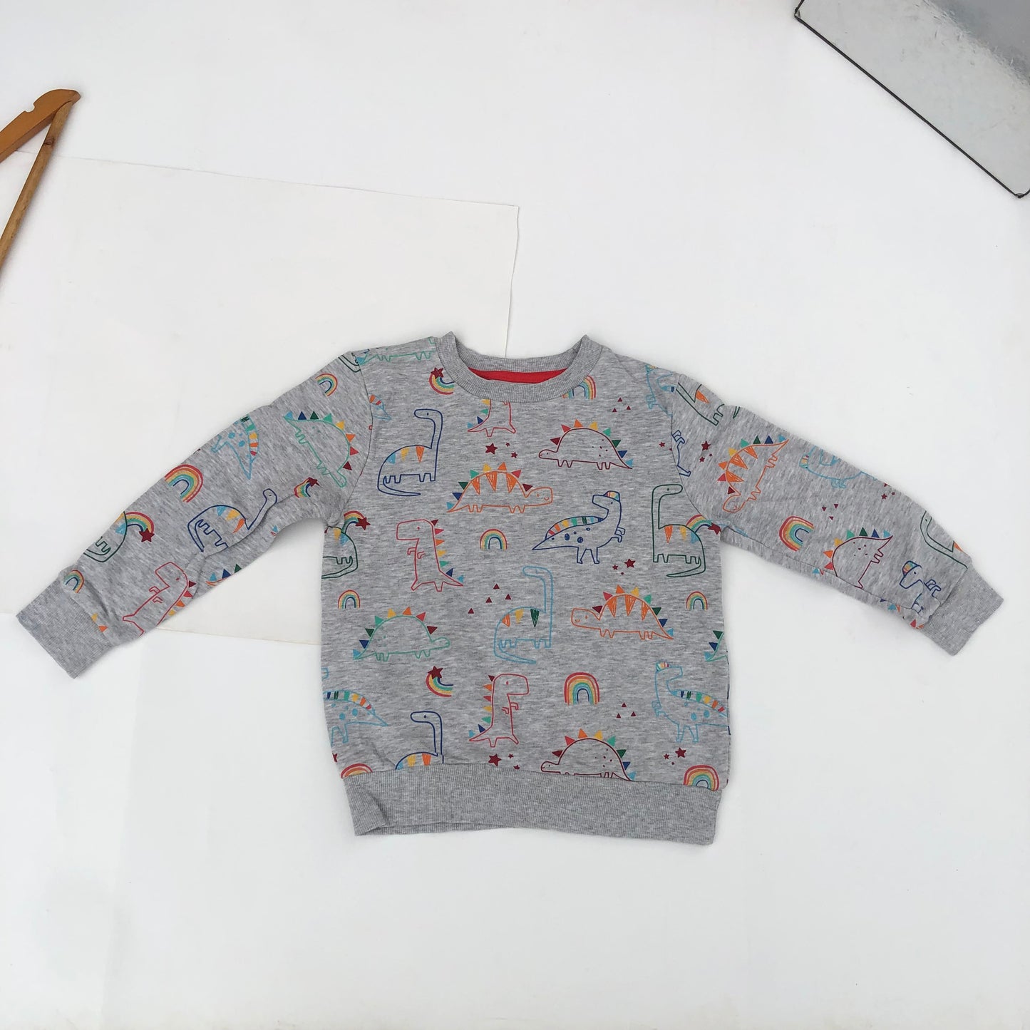 5-6 years old sweat shirt by George