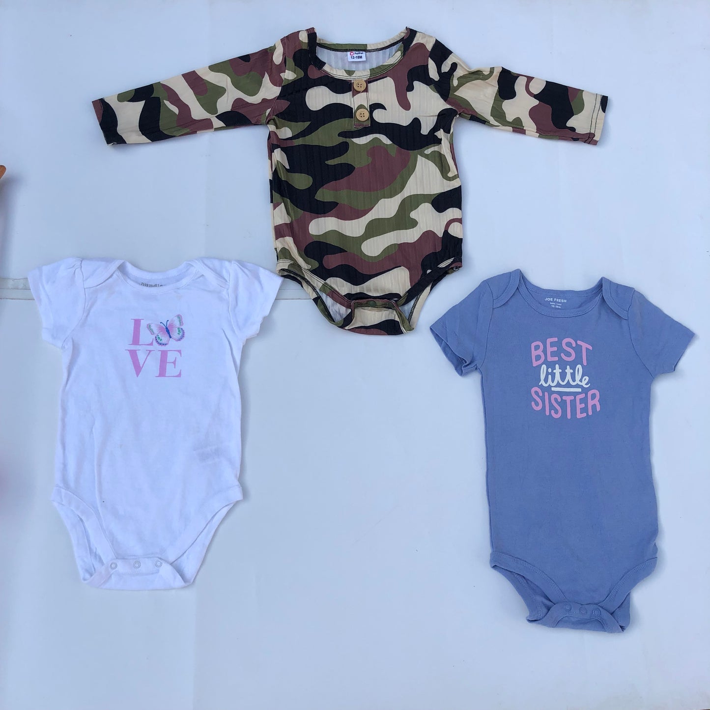 900 Naira Bodysuit Bundle14 For 12-18 months old