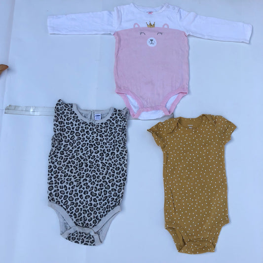 900 Naira Bodysuit Bundle7 For 18 months