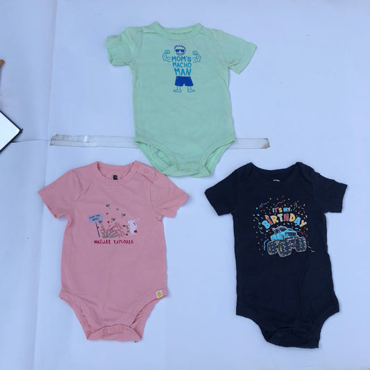 900 Naira Bodysuit Bundle4 For  12-18 months