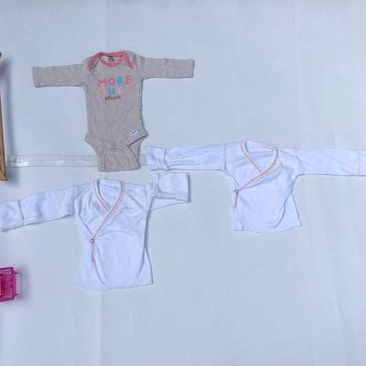 900 Naira Bodysuit Bundle62 For 0 months old