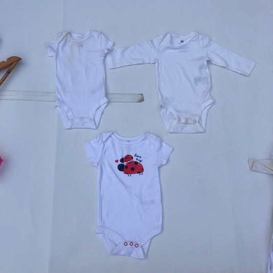 New Born Set of White vests