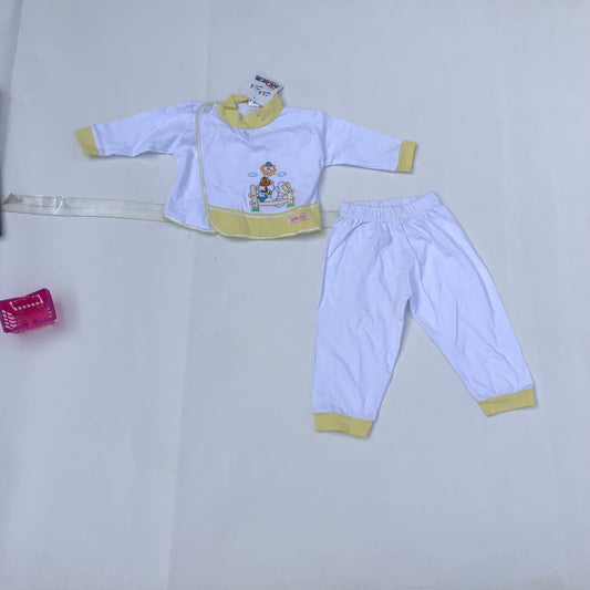 New 2 Piece Set for 3-6 months by Chik chik