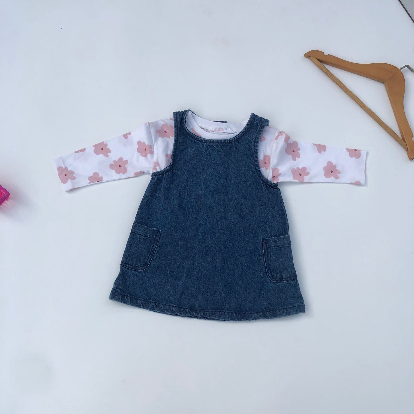 New 2-Piece Set For 6-9 Months Old