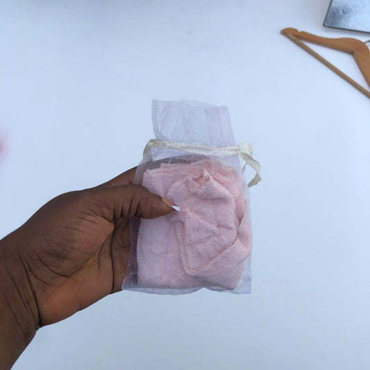 Wash clothes By Pl. Baby