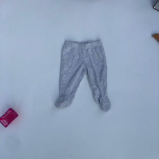 New Bottom with feet for 3 months By Carter's