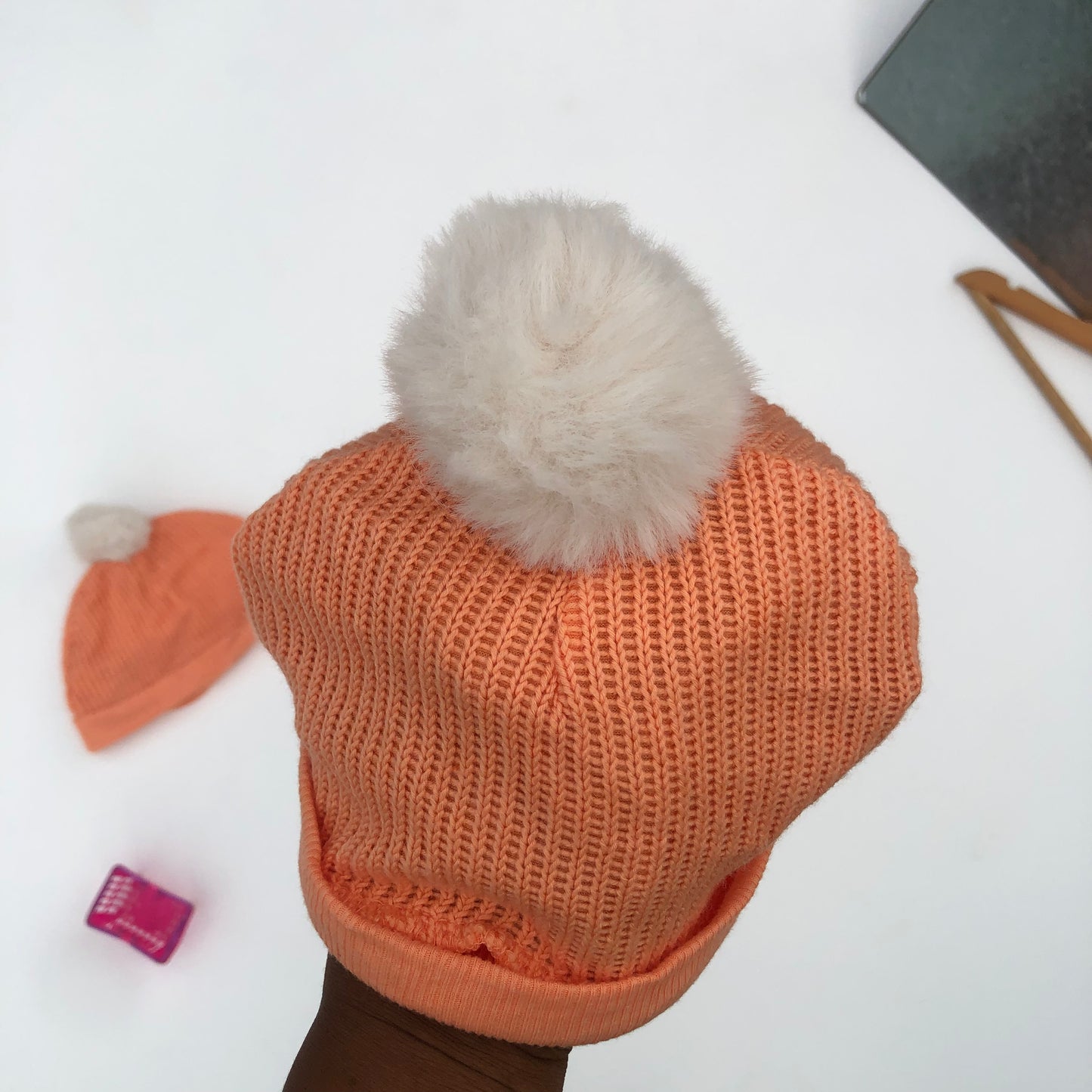 Knitted Caps for 2-4 years by Chickpea
