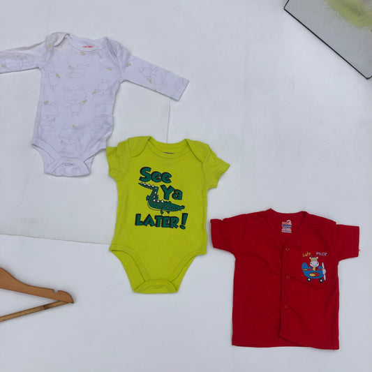 900 Naira Bodysuits Bundle113 For 0-3 months
