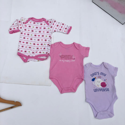 900 Naira Bodysuits Bundle118 For 0-3 months