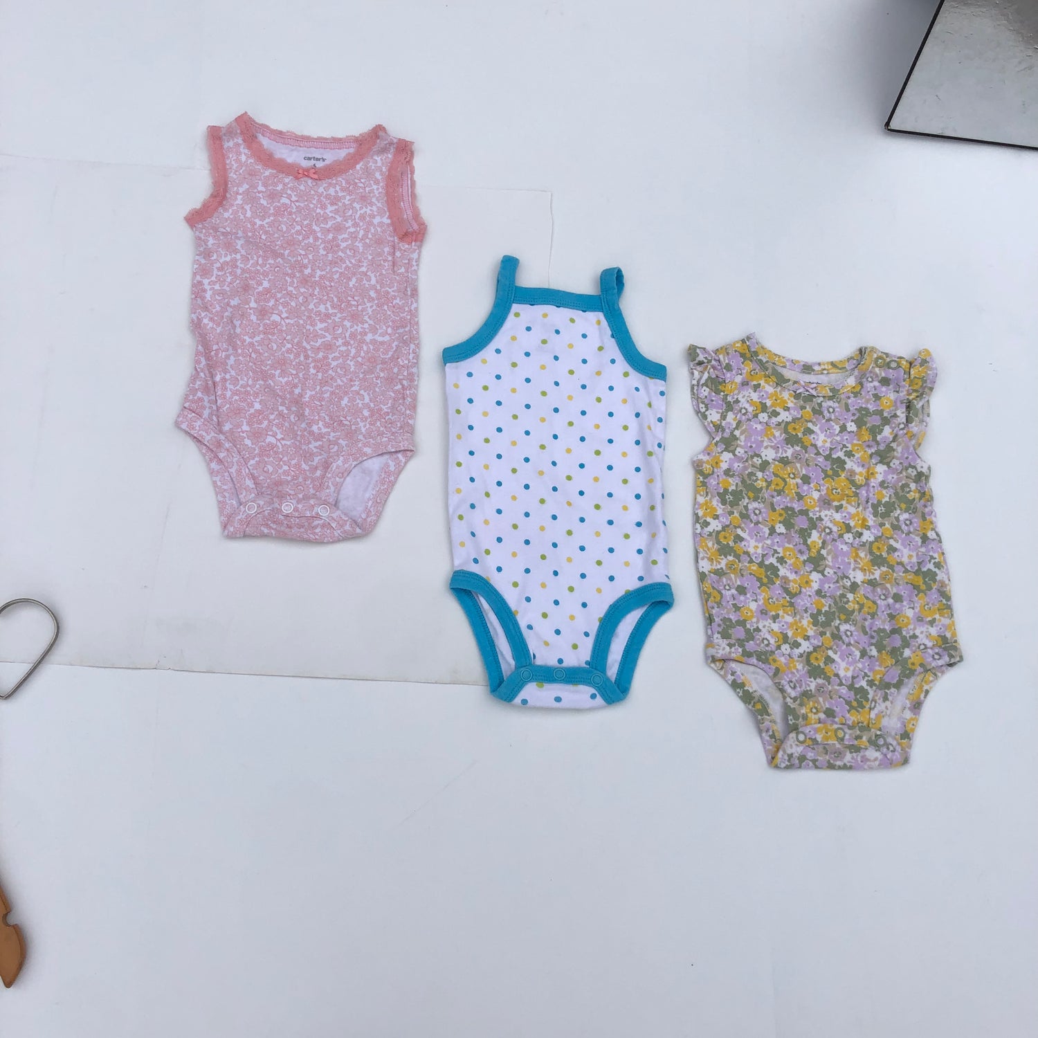 Bodysuits Bundle173 For 6 months By Carter's - stasthrift